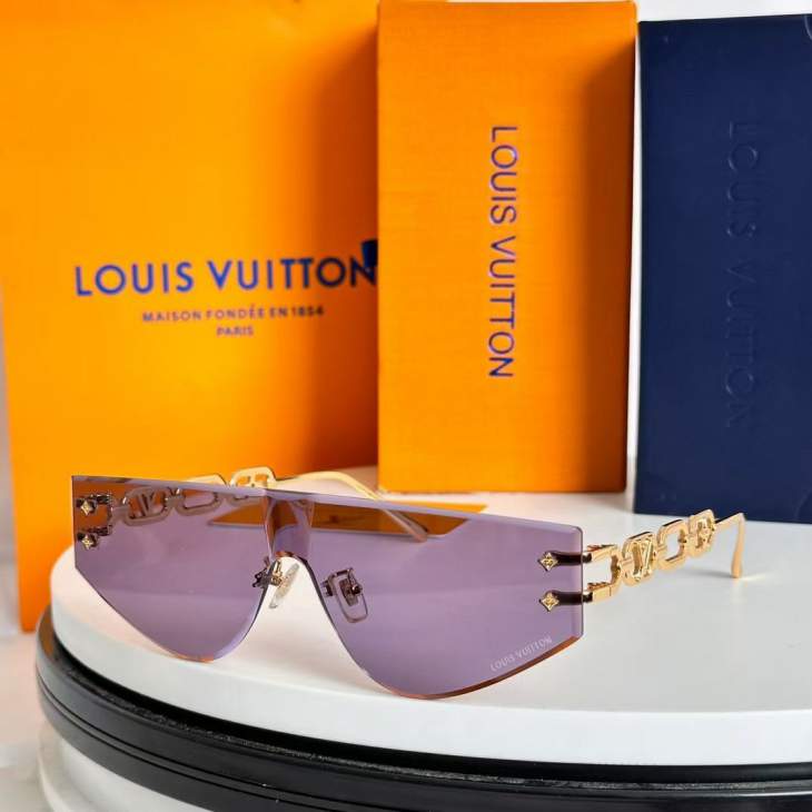 Picture of Louis Vuitton Sunglasses _SKUfw80879862fw